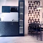 Private With Parking And Pool Baltjik