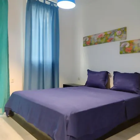 Private With Parking And Pool Balchik