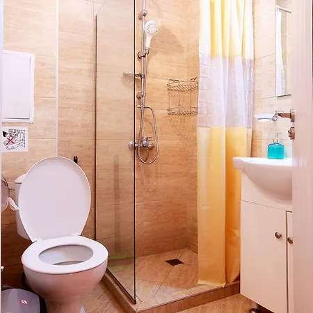 Private With Parking And Pool Apartament *