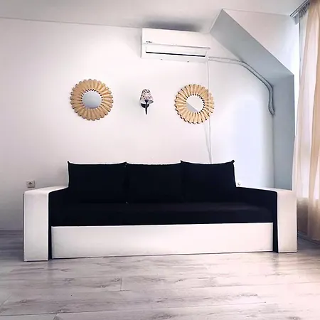 Private With Parking And Pool Apartament *